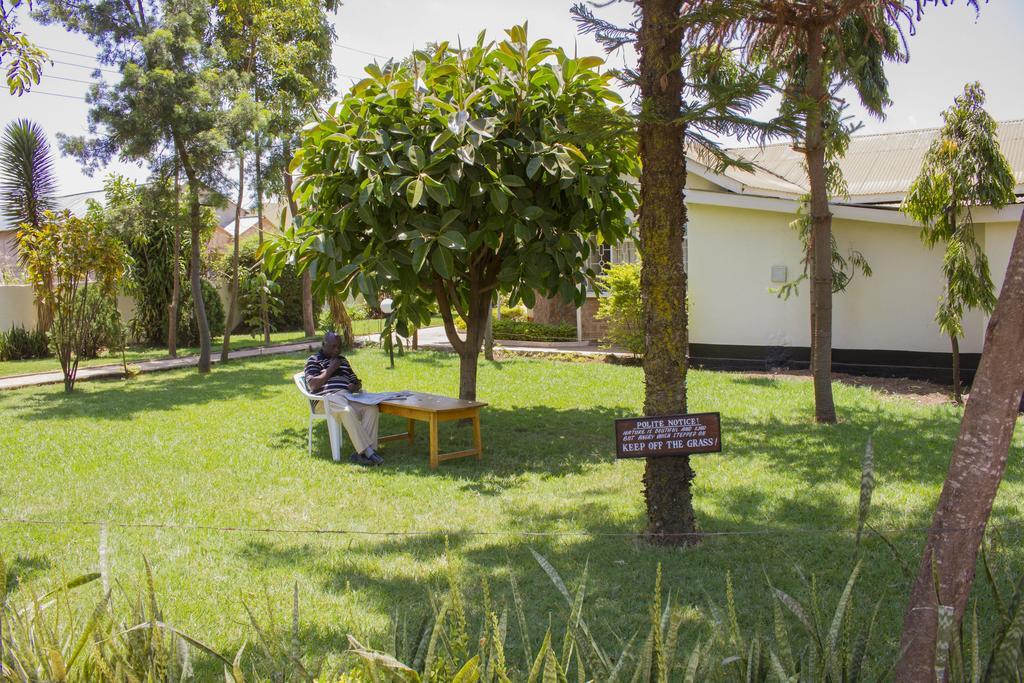 Isibania Borderpoint Lodge Migori Kültér fotó